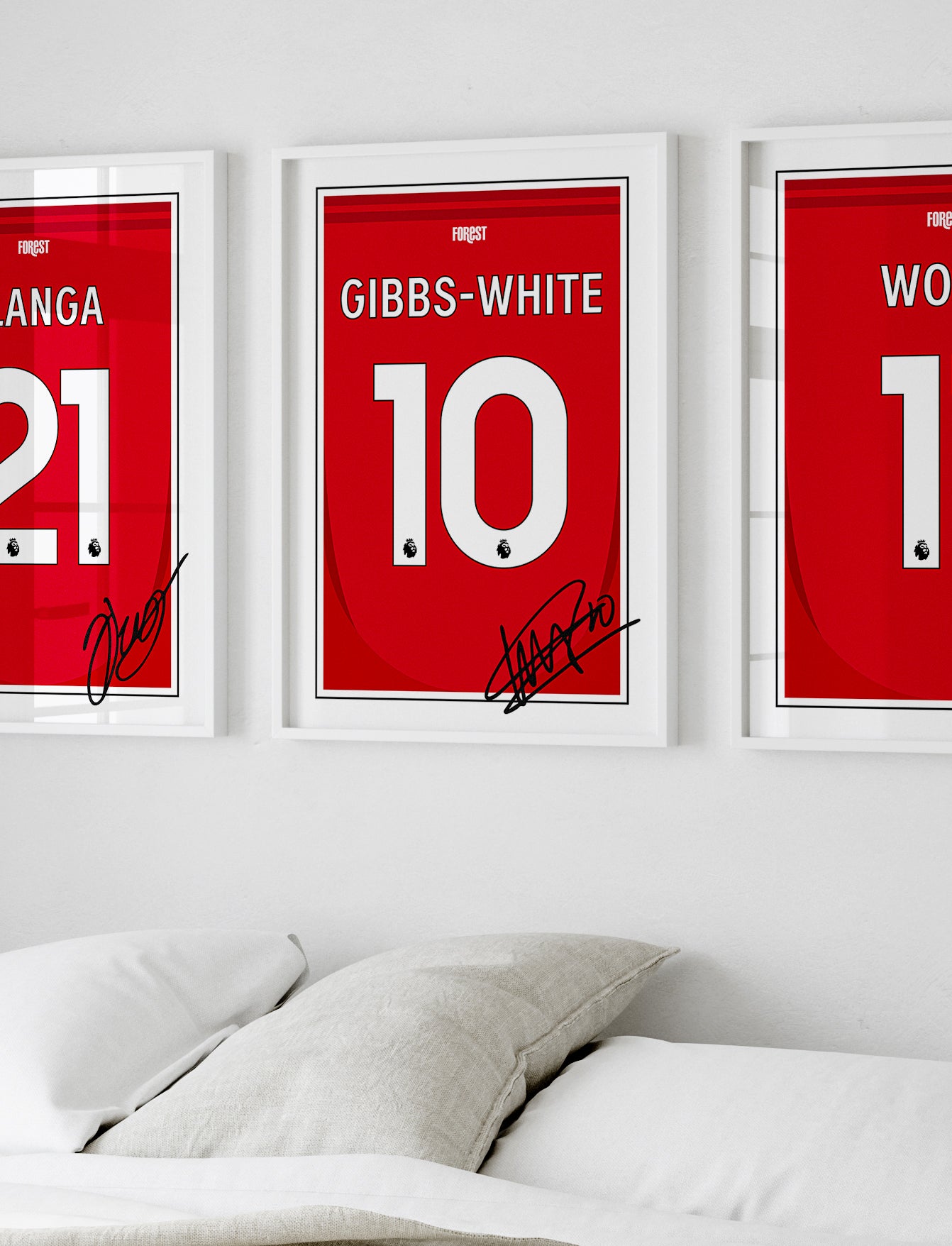 Morgan Gibbs-White 24/25 Nottingham Forest Home Shirt Poster