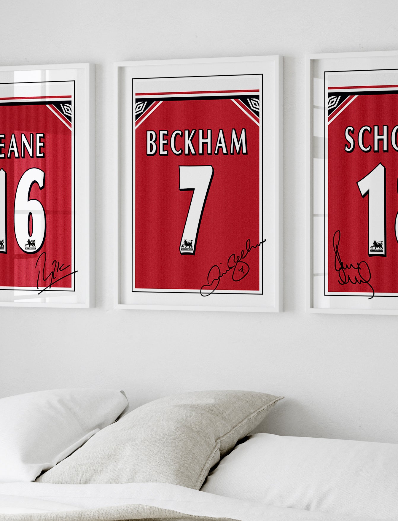 David Beckham 98/99 Man Utd Classic Home Shirt Poster