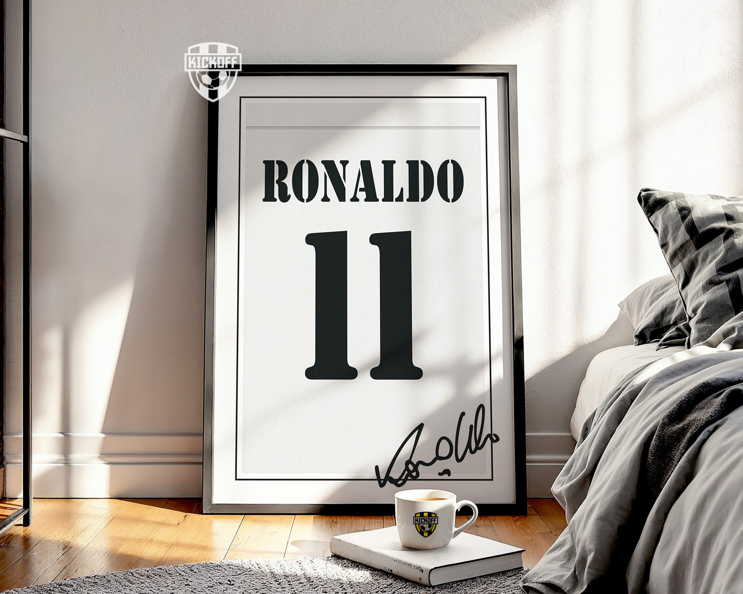 Ronaldo Nazário 01/02 Real Madrid Classic Home Shirt Poster